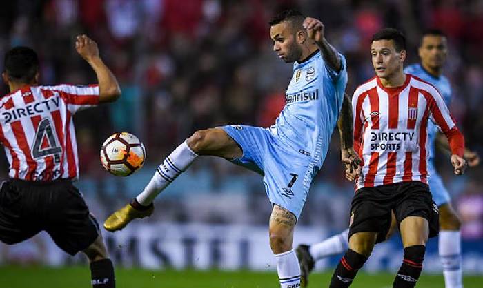 Estudiantes vs Gremio
