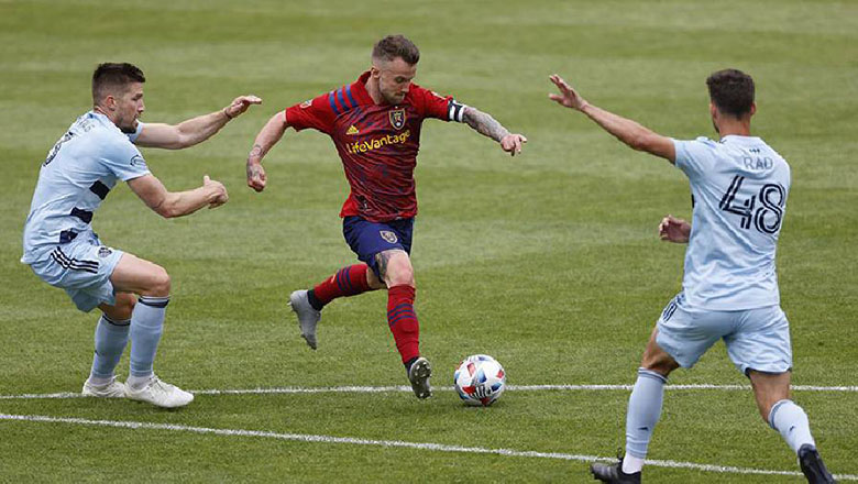 Real Salt Lake cùng Sporting Kansas